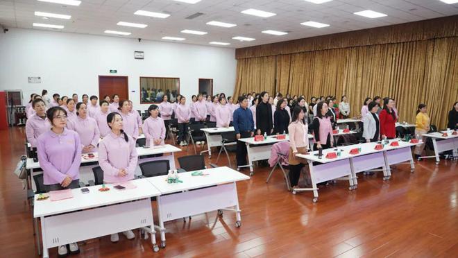 阿姨来了技能大赛暨第三季度最美家政人表彰大会圆满落幕ky开元棋牌做知识分子阿姨展巾帼家政风采2024年(图17)