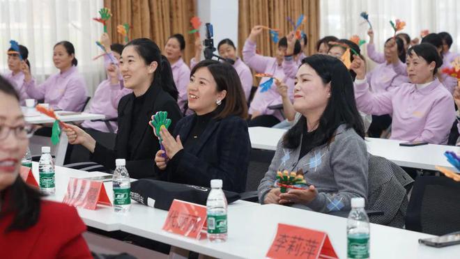 阿姨来了技能大赛暨第三季度最美家政人表彰大会圆满落幕ky开元棋牌做知识分子阿姨展巾帼家政风采2024年(图25)